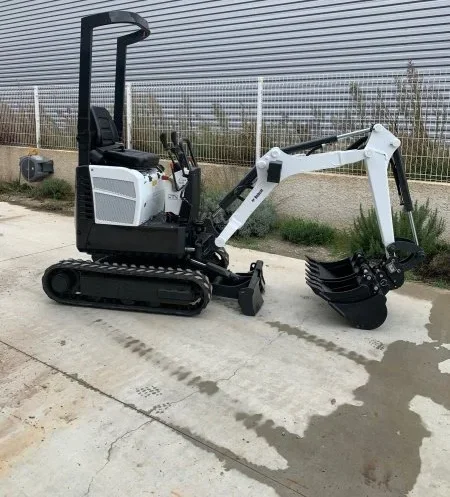 Bobcat E08 micro-pelle occasion 1,1 t Année 2013