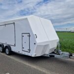 Camion de transport BJT Race Sport 500x200x175 cm, jantes alliage 4×12″, 2600 kg, spécial 2022