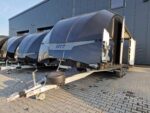 Camion de course BJT Race Transporter 7 397-6023-35-3-10-B 600 x 228 x 189 cm, noir, jantes alliage, tridem, 3500 kg