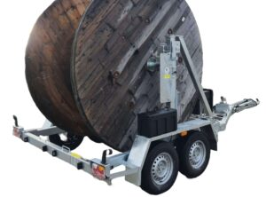 Remorque porte-câbles en U 3,5 t avec entraînement F10.35.2E